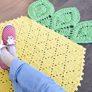 Ananas Comosus Pineapple Rug