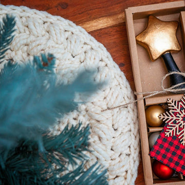 Wreath Tree Skirt