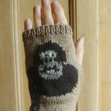 King Kong gorilla/monkey/ape fingerless mitts/gloves/wristlets