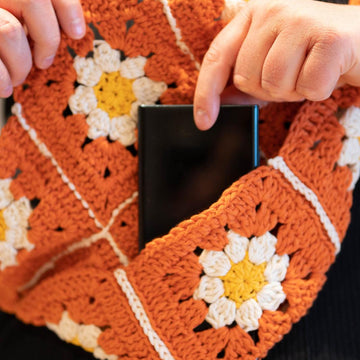Daisy Granny Square Bum Bag