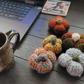 Quick Knit Pumpkins