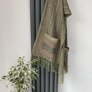 Hugs & Kisses Pocket Shawl