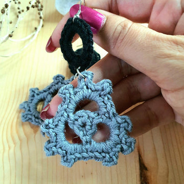Triangle and ring earring