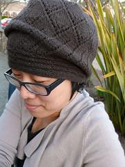 Peu Bourgeons Hat