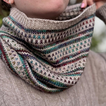 Autumn Fade Cowl