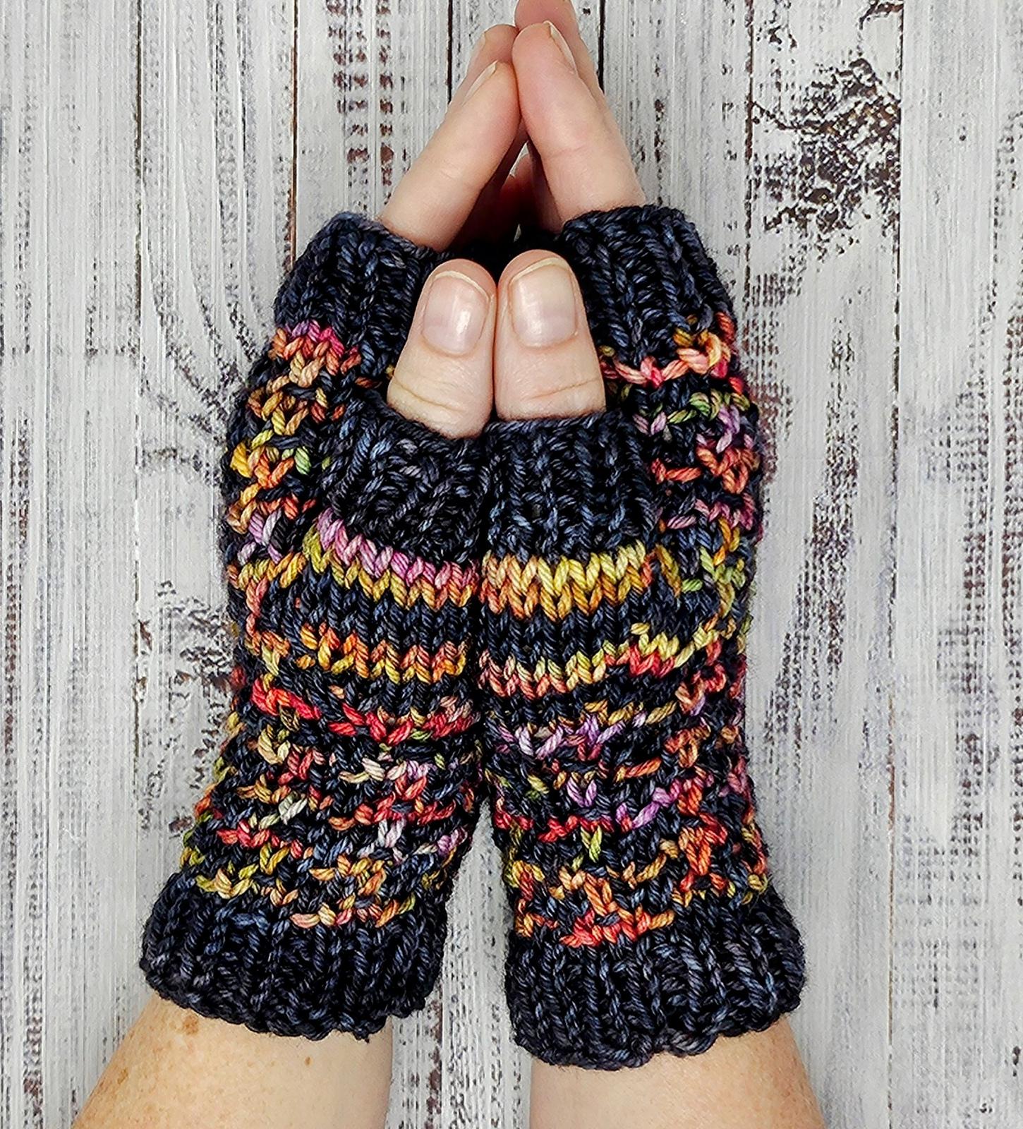 Highland Harmony Gloves