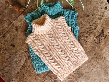 Humpty Sleeveless Polo Neck Top