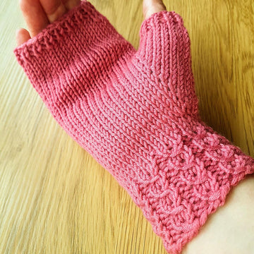 Lace Hearts Fingerless Gloves