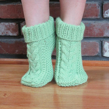 Cabled Foot Cozies