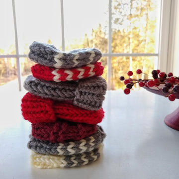 Teeny Tiny Winter Hats