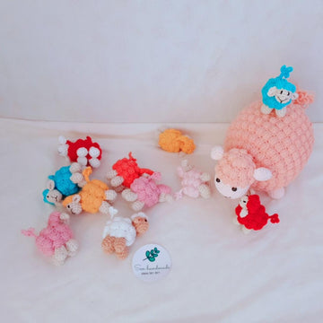 Mother sheep-crochet pattern- PDF file- English