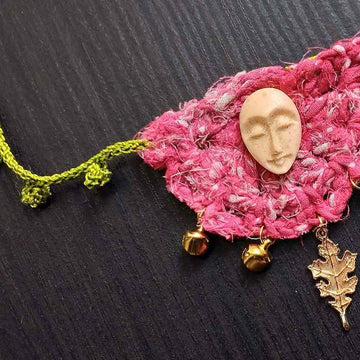 Rose Vine Necklace Crochet Pattern