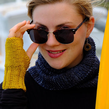Black Cat Basics: Mitts