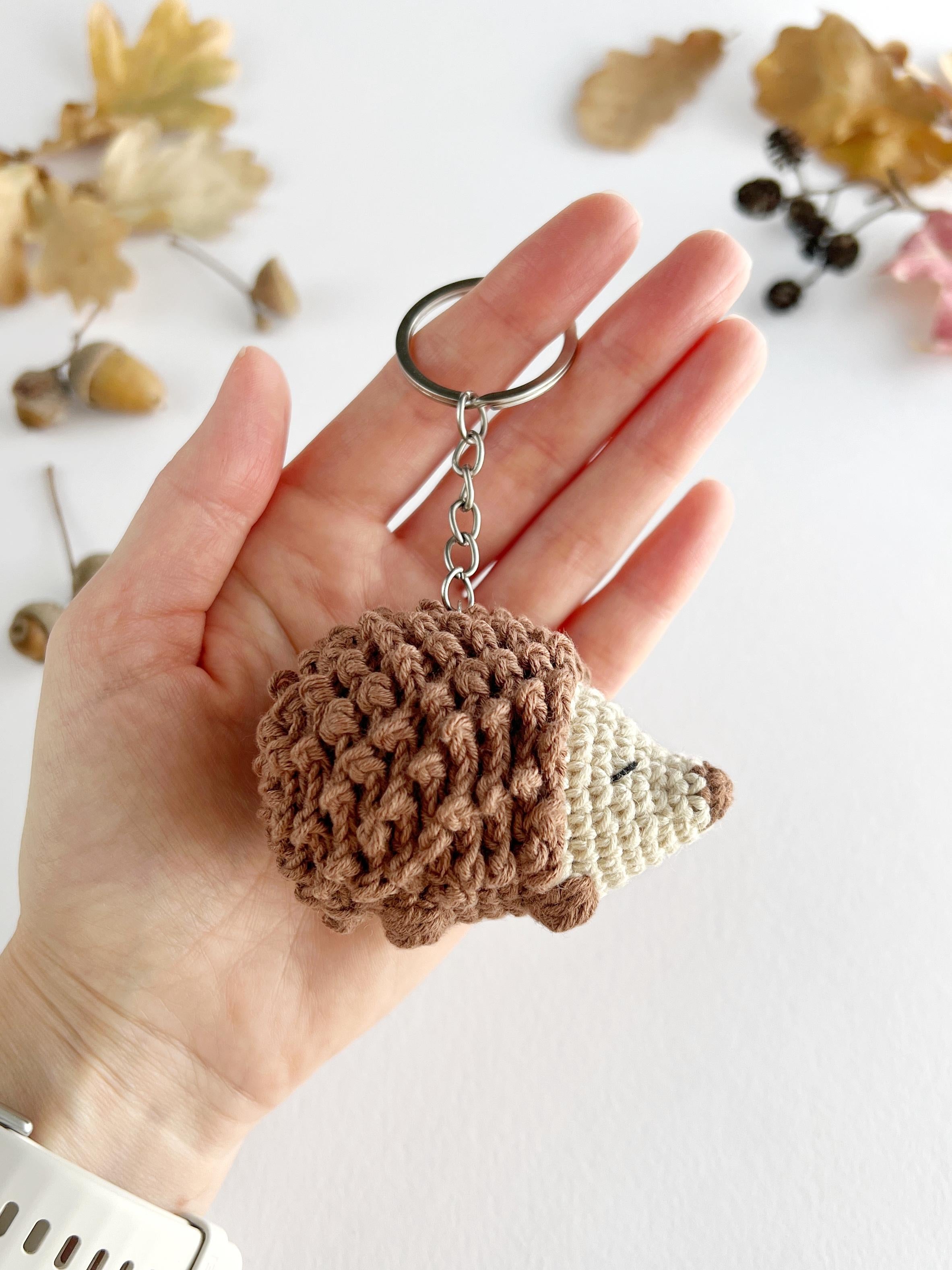 Hedgehog no sew crochet pattern, Amigurumi hedgehog keychain, Mini crochet animal