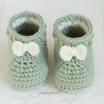 Mint Macaroon Baby Booties