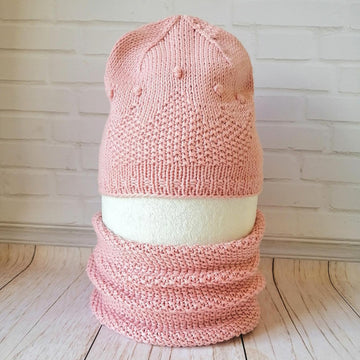 Beanie with crown motif and cowl