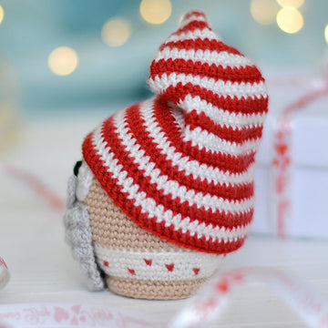 Valentine Gnome (Mini Friends)
