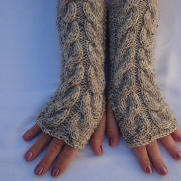 Fingerless Gloves.Mitts.Wool Cable Wristers.