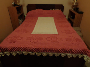 Hearts Bedspread