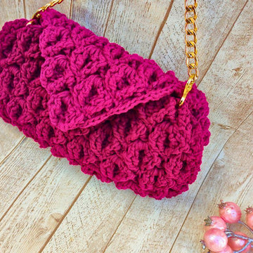 3D Flower Baguette Bag3D Flower Baguette Bag Crochet Pattern | JAYG No-Sew Shoulder Bag