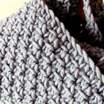 Seed Stitch Cowl