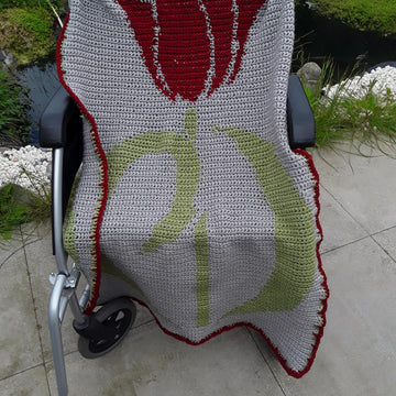Tulip lap blanket