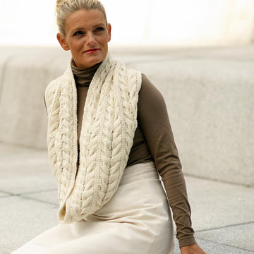 Snood with Cables