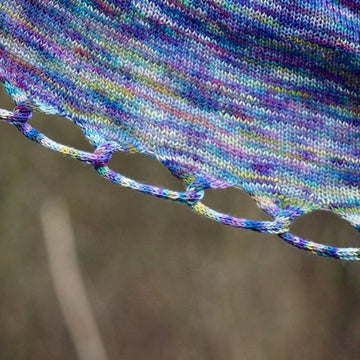 Chain Reaction Shawlette