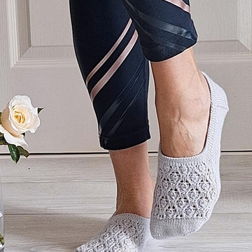 Tiny Tulips Slippers