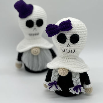 Halloween Skull Hat Gnome