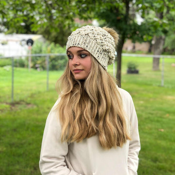 Mini Tundra Weave Slouch