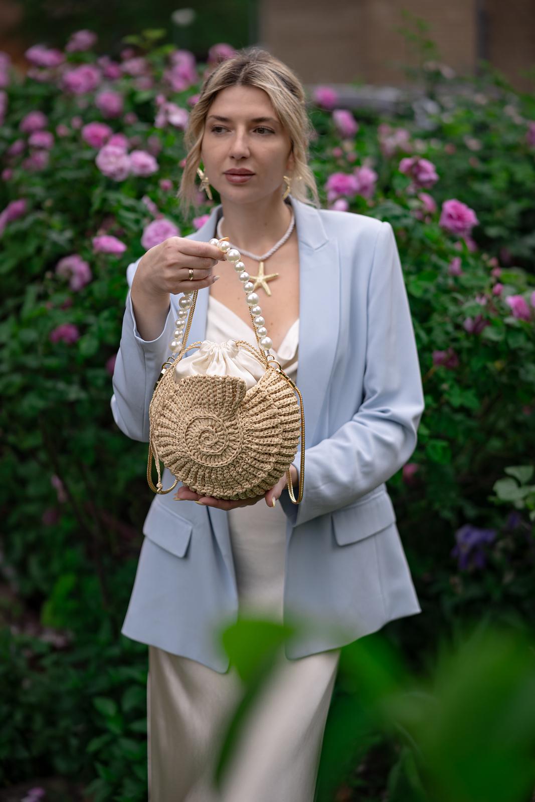 Shell raffia bag