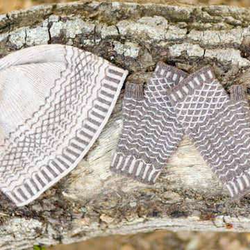 Quilted Lattice Hat & Mitts