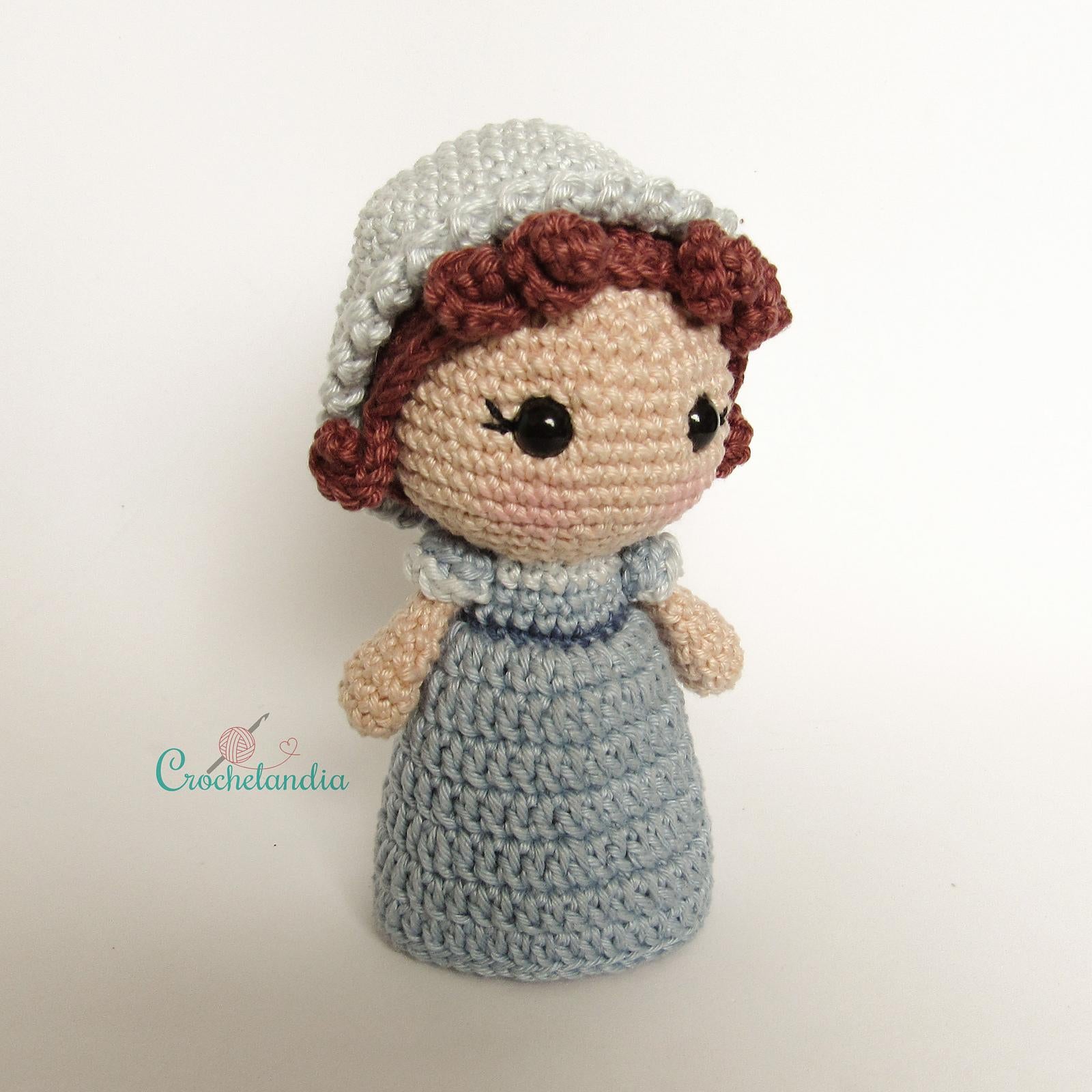 Jane Austen amigurumi doll - crochet pattern by Crochelandia