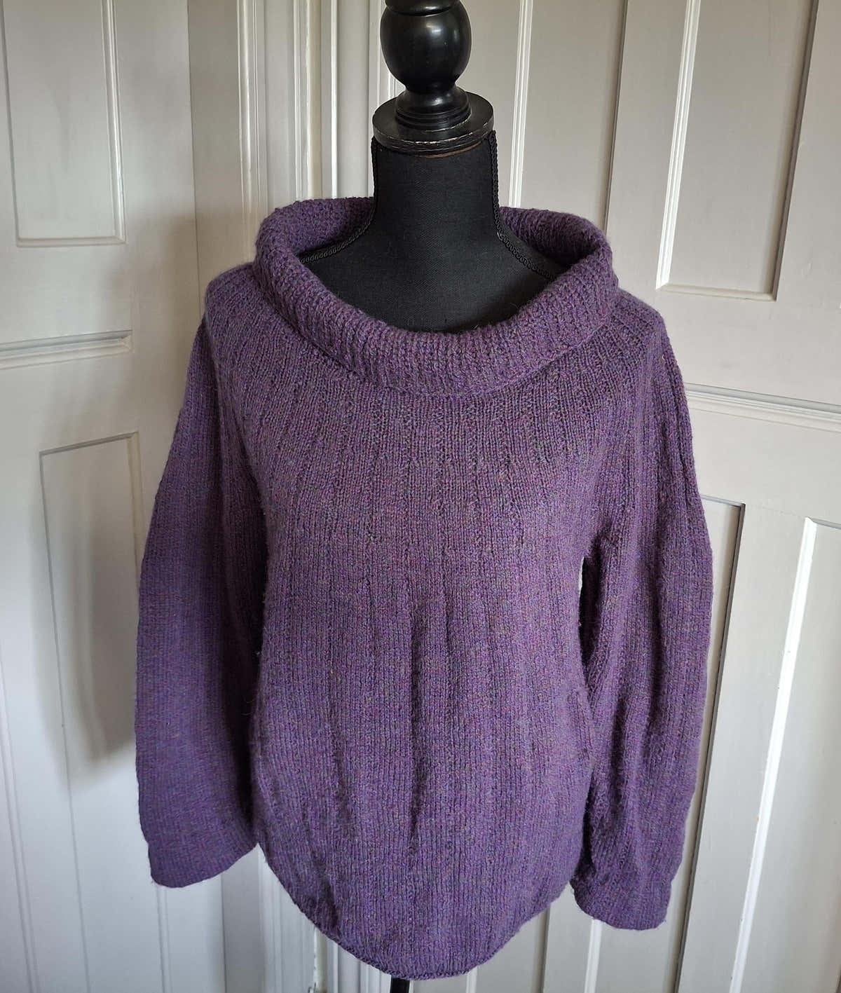 ISOBEL, lady jumper in Shetland wool