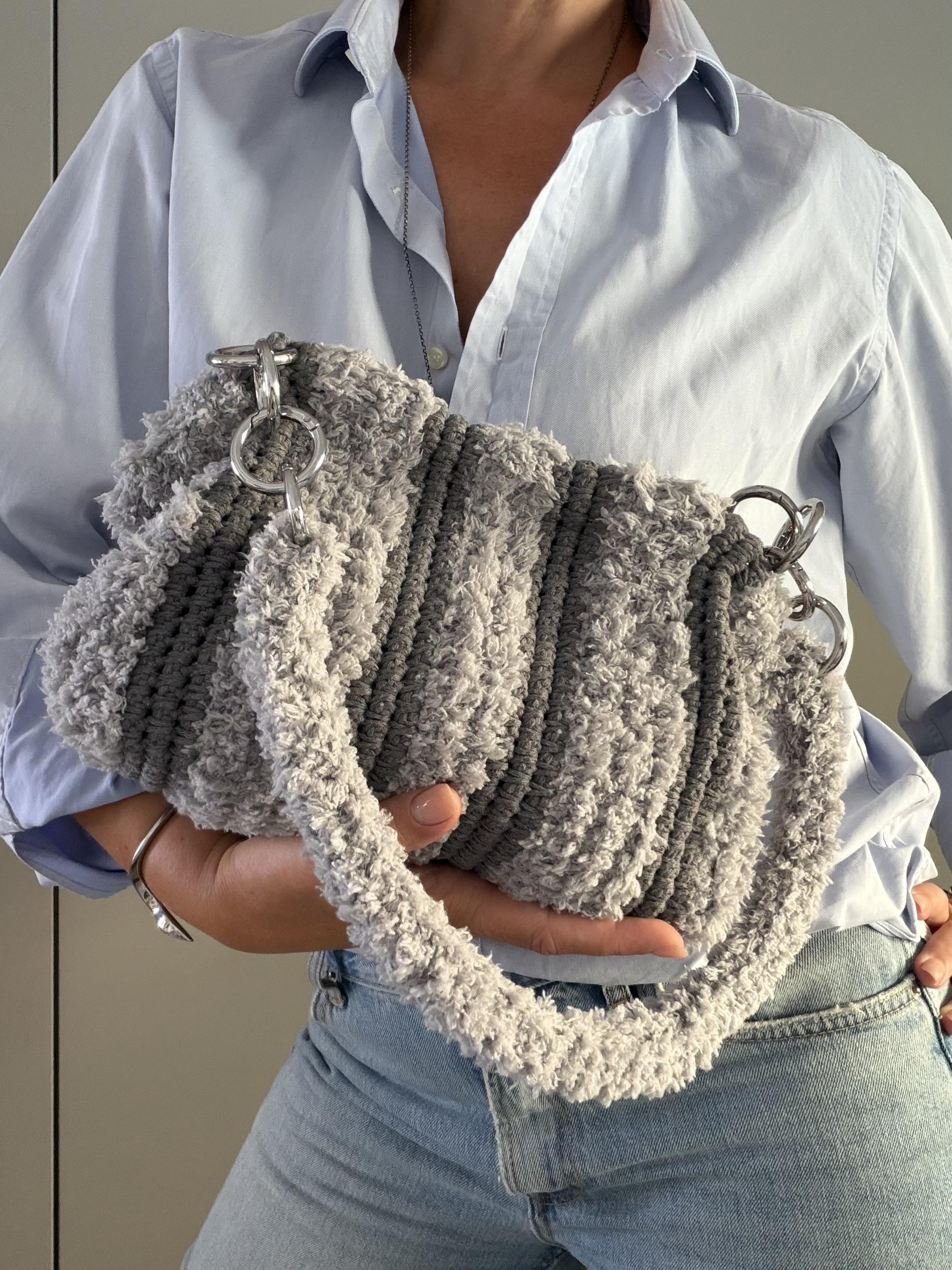 THORA Pochette