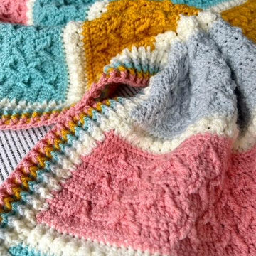 Dancing Peaks Blanket