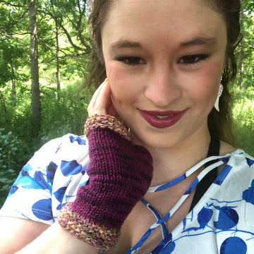 Queen's Fingerless Gloves