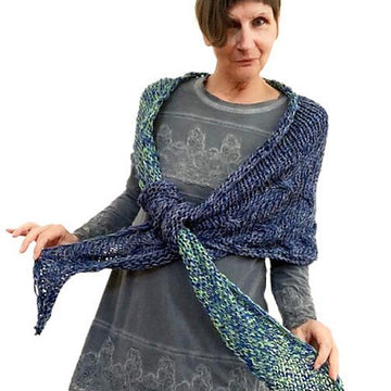Drama Queen shawl
