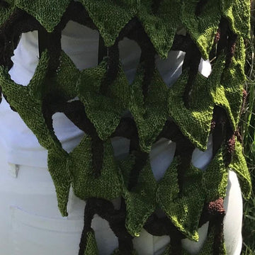 Green Leaf on Branch Shawl