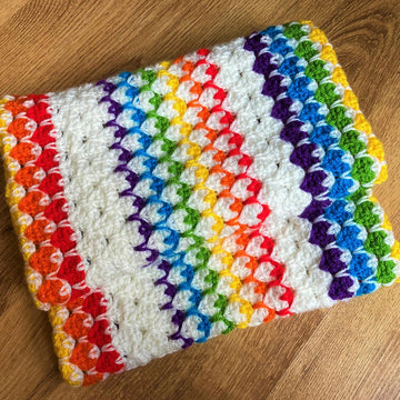 Little hearts rainbow blanket by HueLaVive