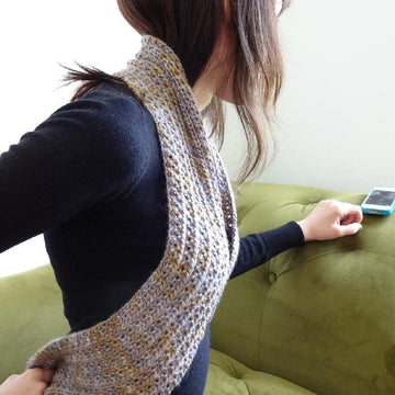 Show-Off Scarf