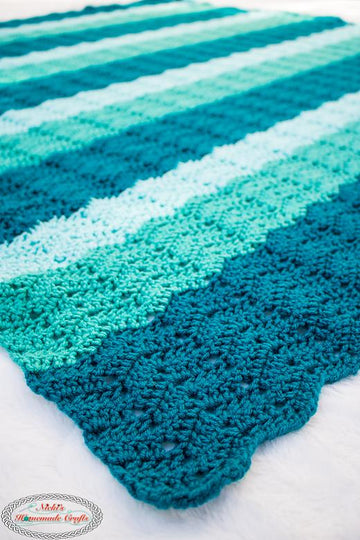 Easy Chevron Blanket