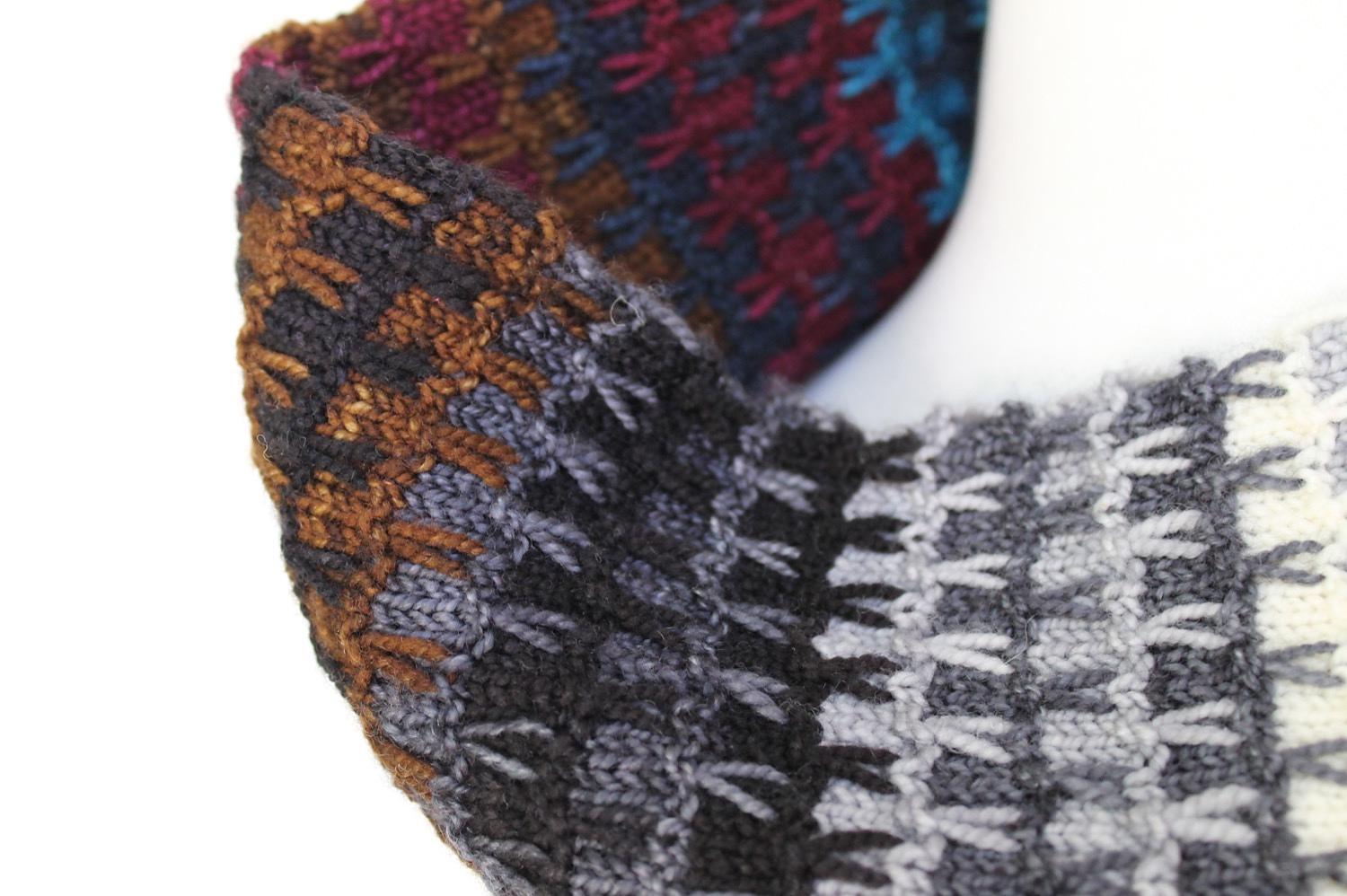 Amazing Technicolor Dream Cowl
