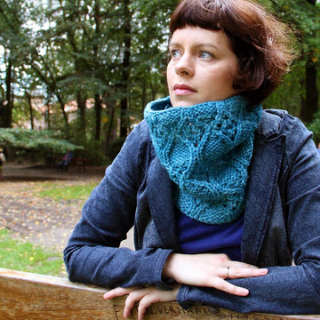 Tapti Cowl
