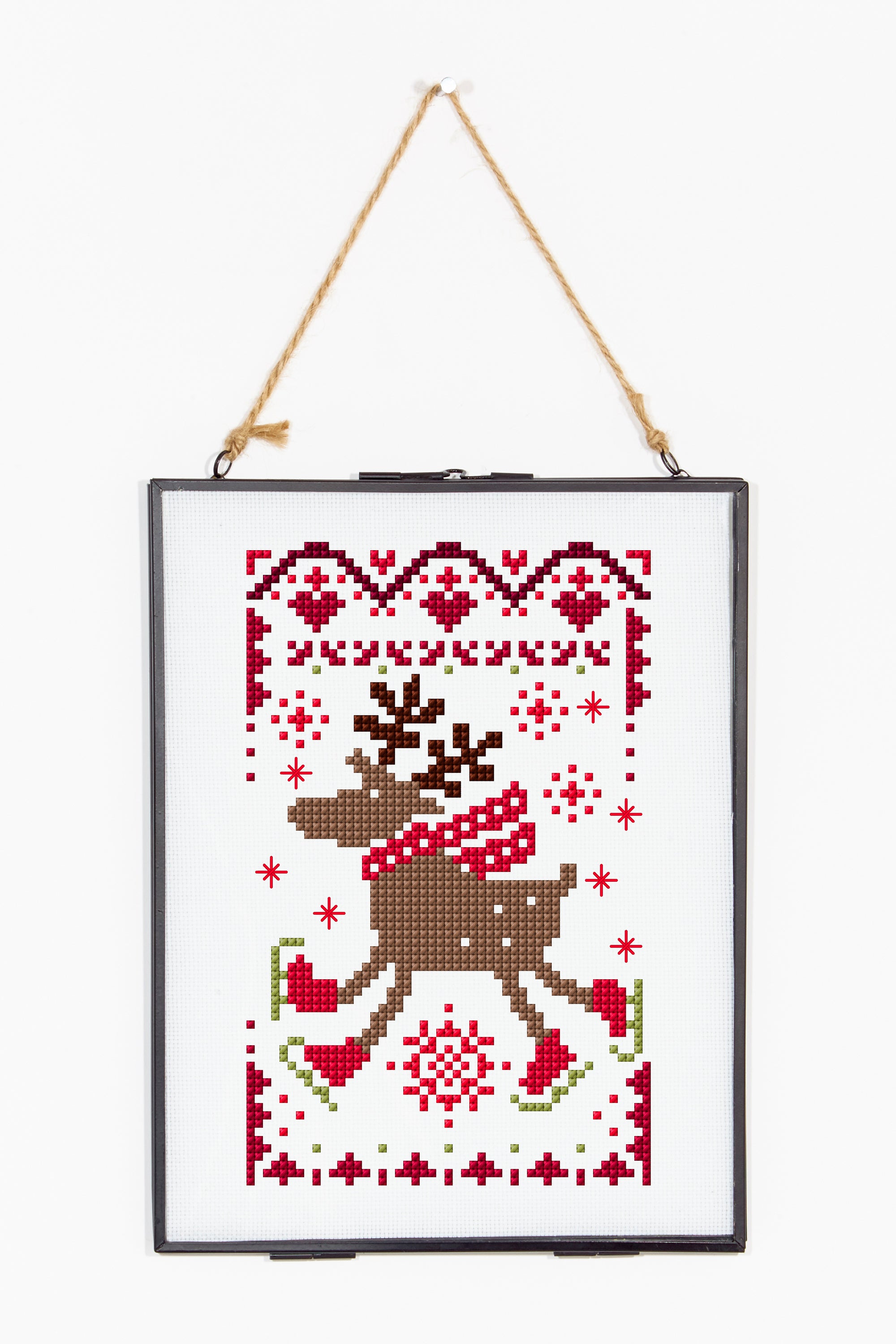 Deer  in DMC - PAT0880 -  Downloadable PDF