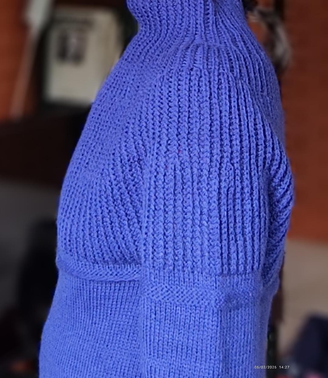 Aurora Pullover