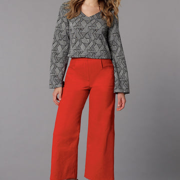 McCall's Misses' V-Neck Top and Cropped, Wide-Leg Pant M7445 - Sewing Pattern