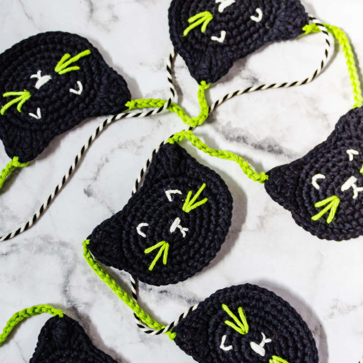 Spooky Black Cat Garland