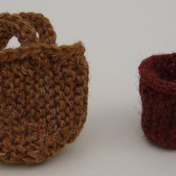 Easy to Knit Miniature Knitting Patterns Book 1